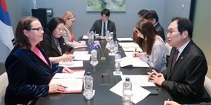 한·호주 FTA 발효 10주년…핵심광물 협력 확대하기로