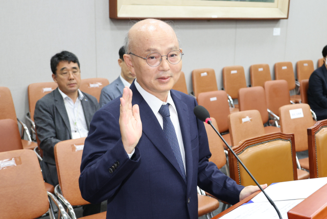 안창호 '헌법재판관으로서 인권 신장 노력…내부 운영 점검하겠다'