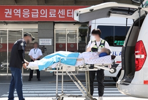 구급대 '병원 찾아달라' 2배 급증…군의관 투입했지만 "땜질처방"