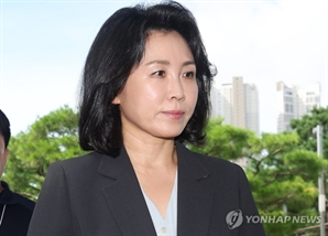검찰, '법카 유용 의혹' 김혜경 오늘 소환 조사