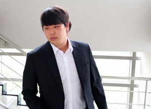 '미성년자 성착취물 제작' 전 야구선수 서준원, 선처 호소…"다시 사회에서 살고 싶어"