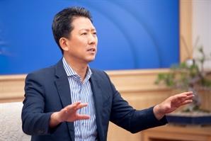 “구미를 AI 첨단로봇 거점도시로…지역산업 대전환 박차”
