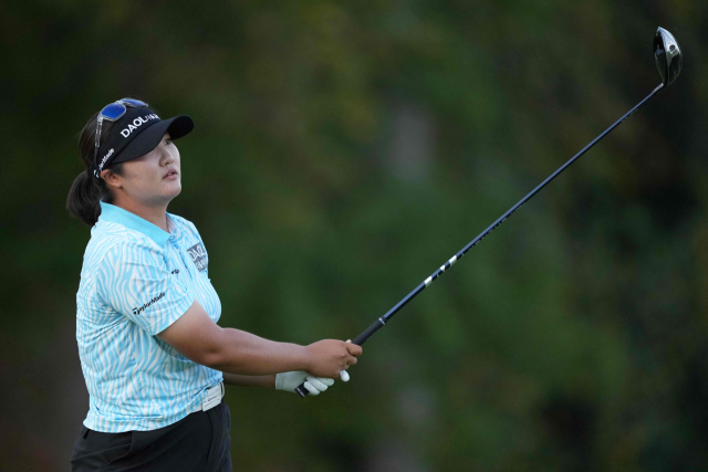 LPGA 한국 女골퍼 대반격…‘5연속 버디’ 유해란 3위, 김세영 8위, 이소미·임진희 15위