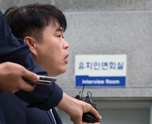구속 '의사 블랙리스트' 전공의 면회한 임현택…"모두 정부가 만든 피해자"