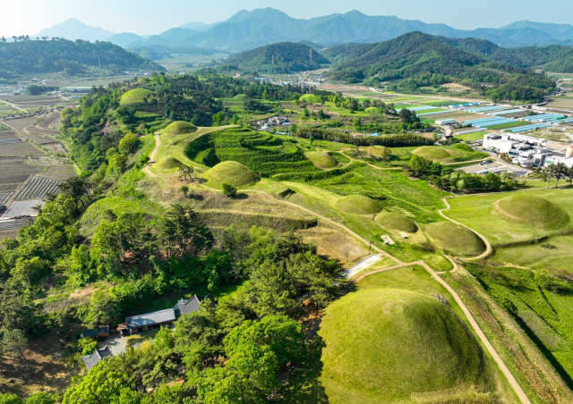 말이산고분군 전경. 사진 제공=함안군