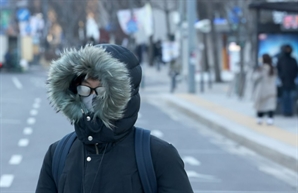 "큰 거 가고 큰 거 온다"…역대급 폭염 예고했던 교수, '무서운 미래' 내놨다