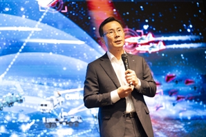 LIG넥스원 "2030년까지 글로벌 톱20 방산기업 될 것"