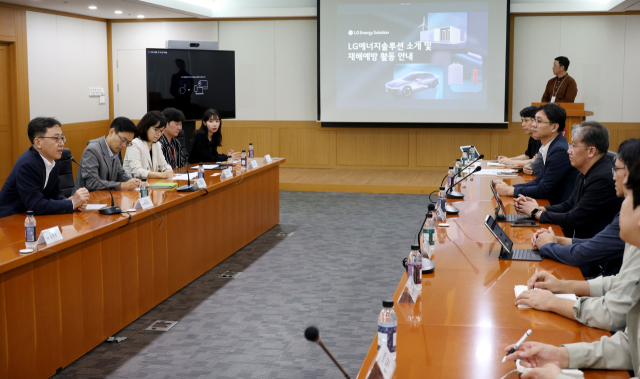 연원정 인사혁신처장이 23일 대전 유성구 LG에너지솔루션 대전 기술연구원에서 열린 간담회에 참석하고 있다.사진제공=인사혁신처