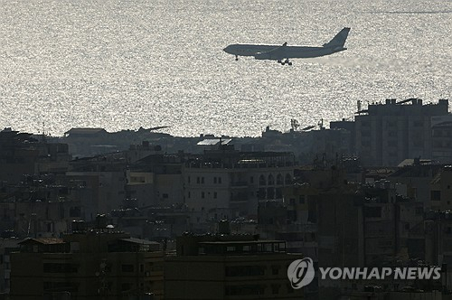 '가능할 때 레바논 떠나라'…영국은 전세기 띄우고 독일은 군용기 급파