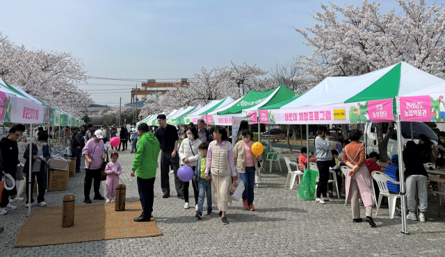 전남도농업박물관이 마련한 1회차 가을 주말 농부장터. 사진 제공=전라남도