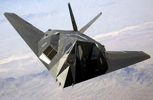 스텔스 ‘F-117 나이트호크’ 전술 폭격기. 사진 제공=미 공군