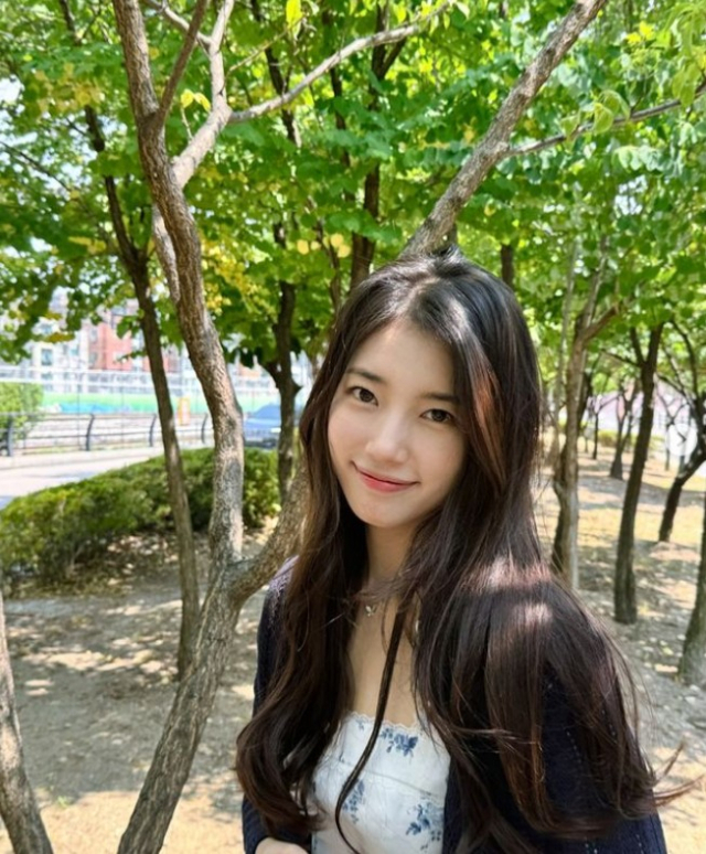 배우 수지. SNS 캡처