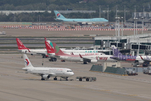 5월 19일 인천공항 전망대에서 바라본 인천국제공항 계류장. 연합뉴스