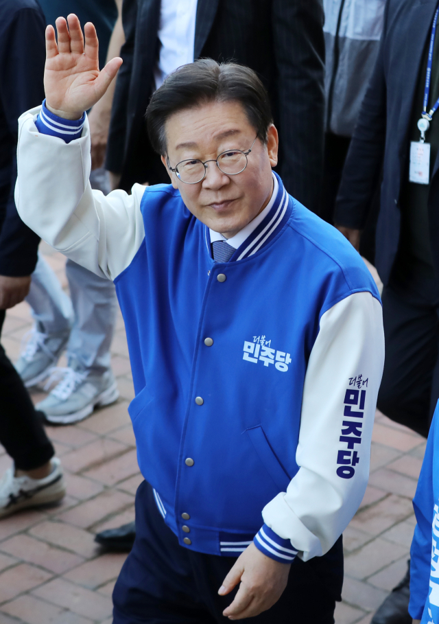 이재명 '술 먹은 선장' 발언에…국힘 '실제 음주 전과는 李'