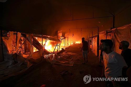 '사람들이 산 채로 불에 타, 최악을 봤다'…이스라엘 , '민간인' 살상 논란