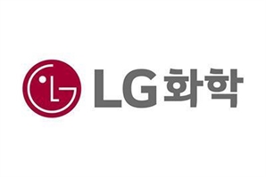 LG화학 3분기 영업이익 4984억…전년比 42%↓