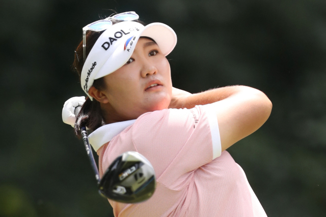 LPGA 일본 출정 13명 중 12명 ‘女골프 한·일전’…고진영, 日상금 1위 다케다와 한 조 맞대결