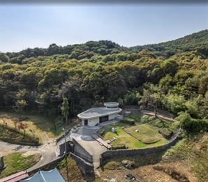 그가 마지막 인생 3개월을 보낸 '죽림골'을 품었다 [2024 한국건축문화대상]