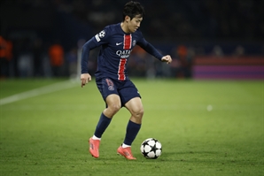 ‘이강인 교체 출전’ PSG, 아틀레티코에 1대2 역전패