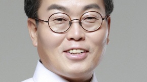 '金여사 라인' 몰린 강훈, 관광공사 사장 지원 철회