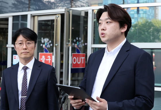 '한가한 소리'… '여야의정' 첫 회의에 전공의 대표 '일침' 날린 이유는