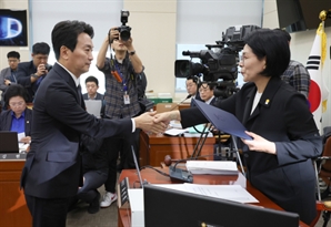 최민희 “비명계, 움직이면 죽는다…당원과 함께 죽일 것”