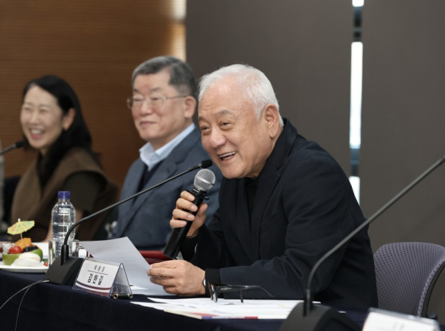 김한길 대통령 직속 국민통합위원회 위원장이 18일 경기도 양평의 한 호텔에서 열린 국민통합위원회 워크숍에서 발언하고 있다. 사진 제공=국민통합위원회