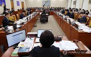 AI기본법, 국회 과방위 소위 통과…연내 제정 청신호