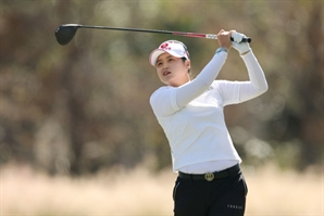 최혜진, 시즌 최종전 2R 공동 2위…LPGA 데뷔 후 첫승 보인다