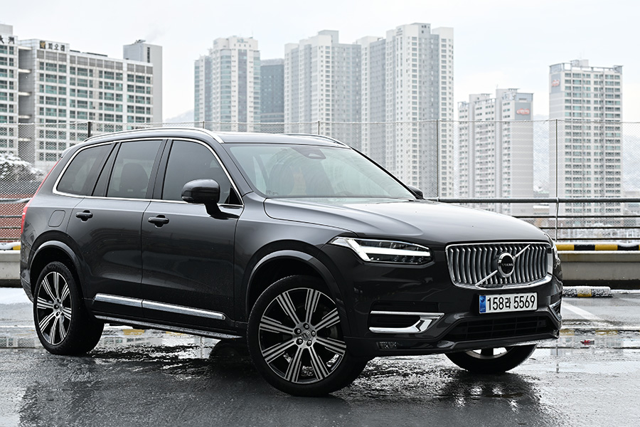 볼보 XC90 B6 AWD 울트라. 사진 김학수 기자