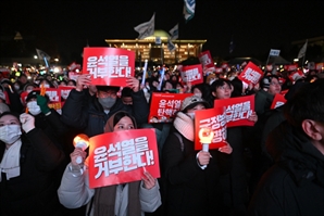 "지하철 증편하고 1000명 비상 근무" 14일 대규모 집회 예고에 서울시 '긴장'