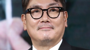 조진웅" 尹 비상계엄 극악무도…국민들이 패악질 무찔러내" 탄핵 집회서 강경 발언