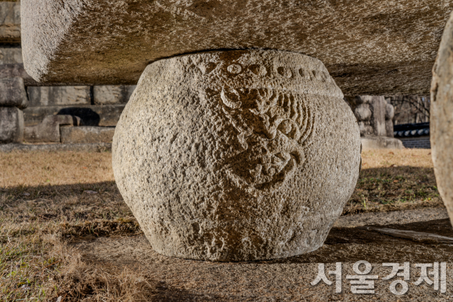 보존처리 및 복원 후의 건원릉 고석. 사진 제공=국가유산청