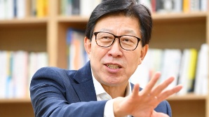 '일일산타' 박형준 부산시장, 연말연시 따뜻한 공동체 조성에 앞장