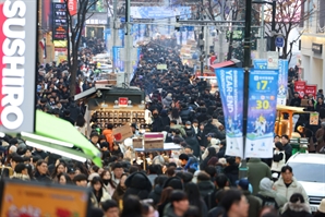 “우리 거기 또 가자” 강남·홍대 재방문 고객 비율 가장 높은 곳은