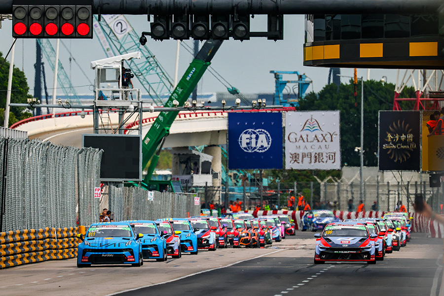 금호 FIA TCR 월드 투어 '마카오 그랑프리' 스타트 장면