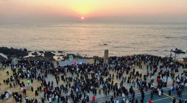 울산 울주군 간절곶 해맞이. 사진제공=울산시