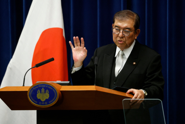 이시바 시게로 일본 총리가 지난 11일(현지시간) 도쿄 총리 관저에서 열린 기자회견에 참석하고 있다. AFP연합뉴스
