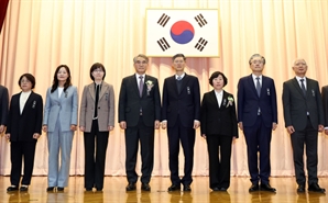 '8인 헌재' 구축에도…尹측 서류 제출 '0'