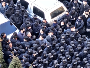 尹관저 '군인 투입' 논란에…국방부 "장병 인권 최대한 보장"