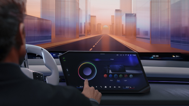 BMW가 세계 최대 전자·정보기술(IT) 박람회 ‘CES 2025’에서 공개한 ‘BMW 파노라믹 아이드라이브(iDrive)’. 사진 제공=BMW코리아