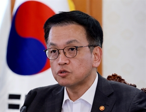 내년도 의대 정원, 원점서 다시 협의