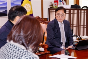 우원식 “항공기 참사에 광주·전남 관광업 위기…추경 편성해야”