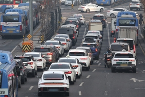 국내 車시장 2013년 이후 최악…경기침체에 6.5% '뚝'