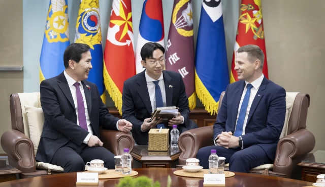 "우수한 한국 무기…韓·에스토니아 국방 협력 강화를"