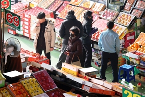 농수산물 온라인 도매시장 거래액 1000억 원 돌파…23일 만 성과