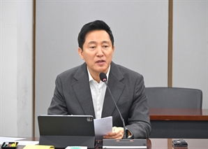 李 저격나선 오세훈 "대권 계산 멈추고 개헌 논의 동참해야"