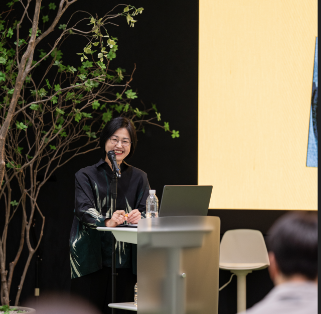 박선희 GS문화재단 대표가 11일 GS타워에서 기자 간담회를 열고 향후 운영 계획 등을 설명하고 있다. 사진 제공=GS아트센터