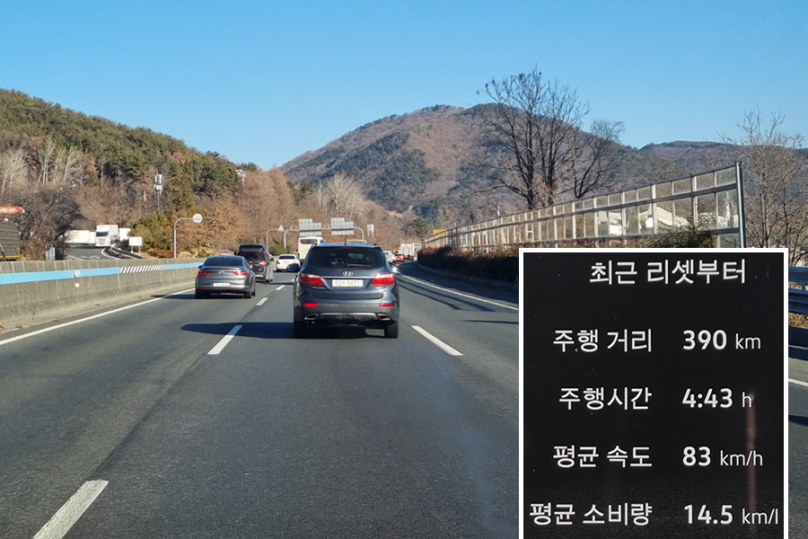 폭스바겐 투아렉 3.0 TDI 프레스티지. 사진 김학수 기자