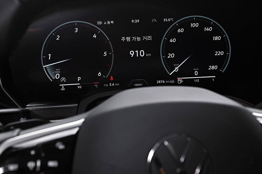 폭스바겐 투아렉 3.0 TDI 프레스티지. 사진 김학수 기자